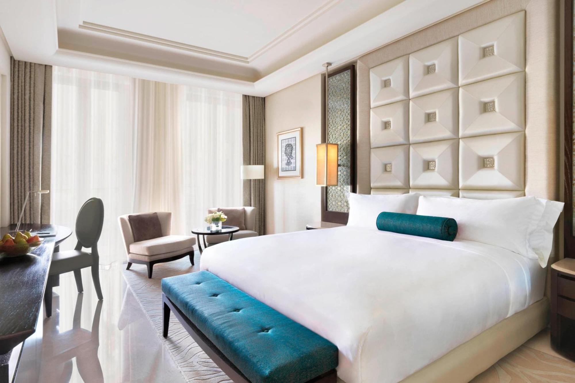 Al Bustan Palace, A Ritz-Carlton Hotel Маскат Екстер'єр фото Deluxe Room